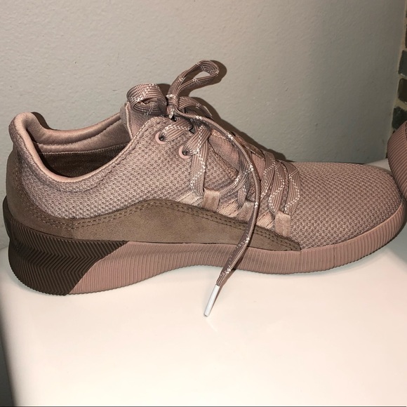 Sorel Women’s Out N About Plus Lace Sneaker - Picture 11 of 11